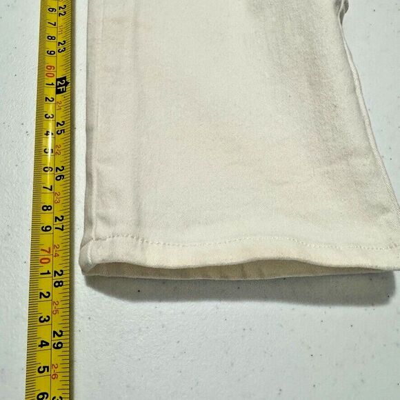 DG2 Diane Gilman Womens Virtual Stretch Floral Embroidered White Jeans 12P NWOT - Picture 16 of 16